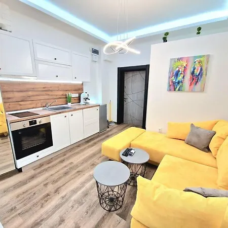 The Little Bed and Breakfast 3*