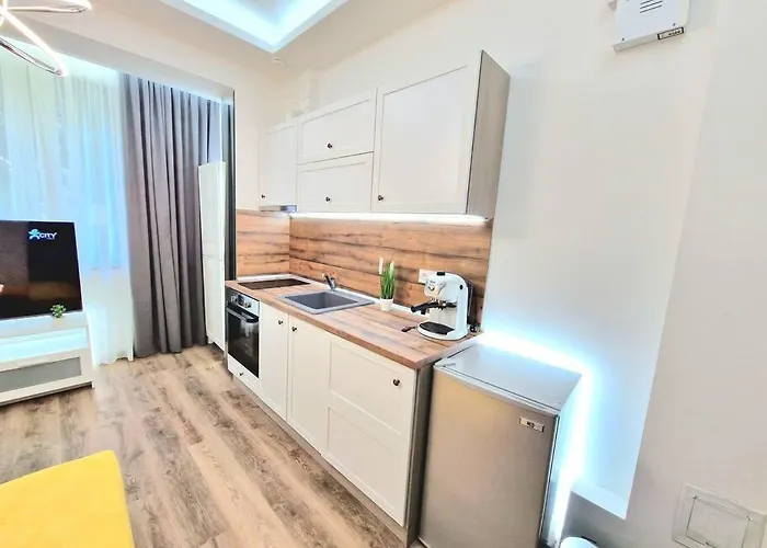 Bed & Breakfast The Little 3*